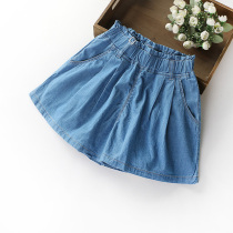 Denim shorts girls wear 2021 New Korean childrens pants summer fashion in big children Foreign style hot pants Joker