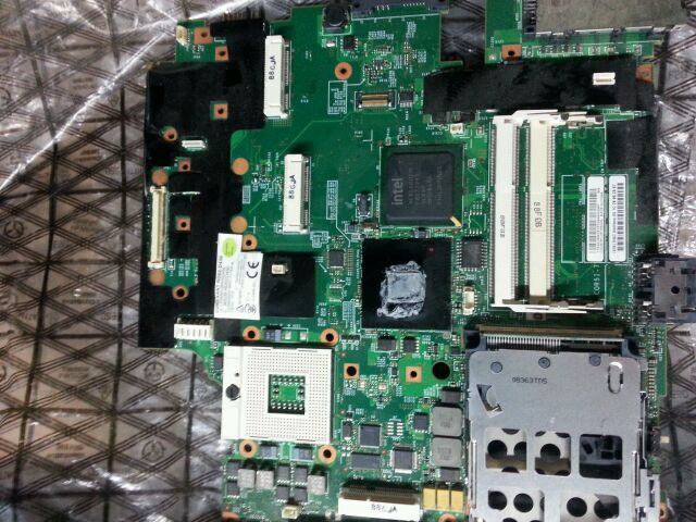 联想thinkpad进水了,主板cpu烧了,修电脑 的说要