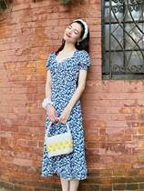 Substitute for Information Spring and Summer Jinzhixiu the same retro broken flower bubble sleeve bifurcated and closed the waist dress woman