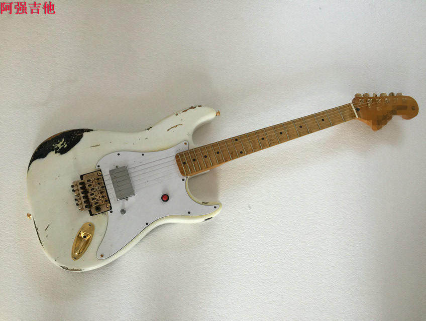 复刻经典 st custom shop 复古做旧电吉他 配有断音静音开关系统_7折