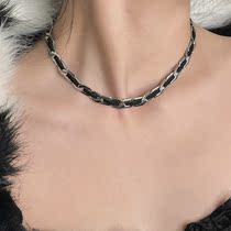 Small Crowddesign Superior Sense Small Scent Wind Lock Bone Chain Cortical Splicing Titanium Steel Necklace Woman Brief Jochoker Neck Chain