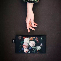 LOQI fashion light splashing water-proof bag storage travel wash bag zipper multi-purpose cosmetic bag portable tide