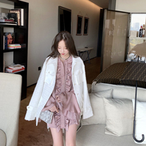 CHICYOU (flashy Christmas great coat) black and white two-color bright silk parquet pocket water drill buckle famous yuan jacket