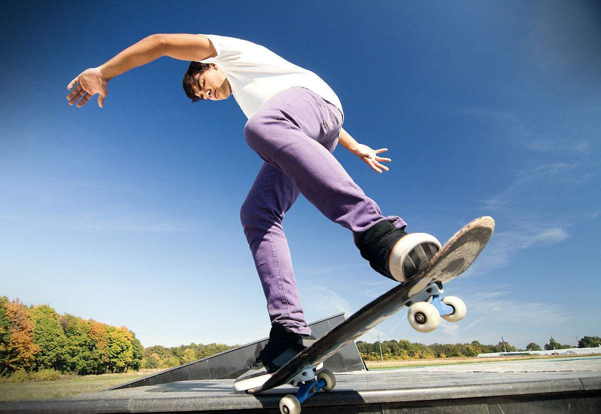 极限运动的鼻祖,滑板