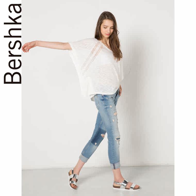 Bershka BSK 梦还款蕾丝装饰针织衫 06781810