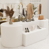 Soft clothing shop window decoration on floor High and low booth Alien Terra display net Red art Middle Island Showcase