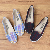Old Beijing thousand layer bottom cloth shoes womens flagship store middle-aged spring and autumn single shoes a pedal soft bottom summer old man plaid shoes