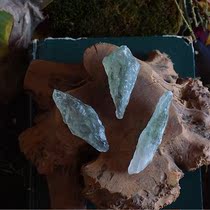 (Lingqi Creator Society) Natural Green Crystal Scepter Specimen Small Jewelry Pendant Decoration High Frequency Green Stone