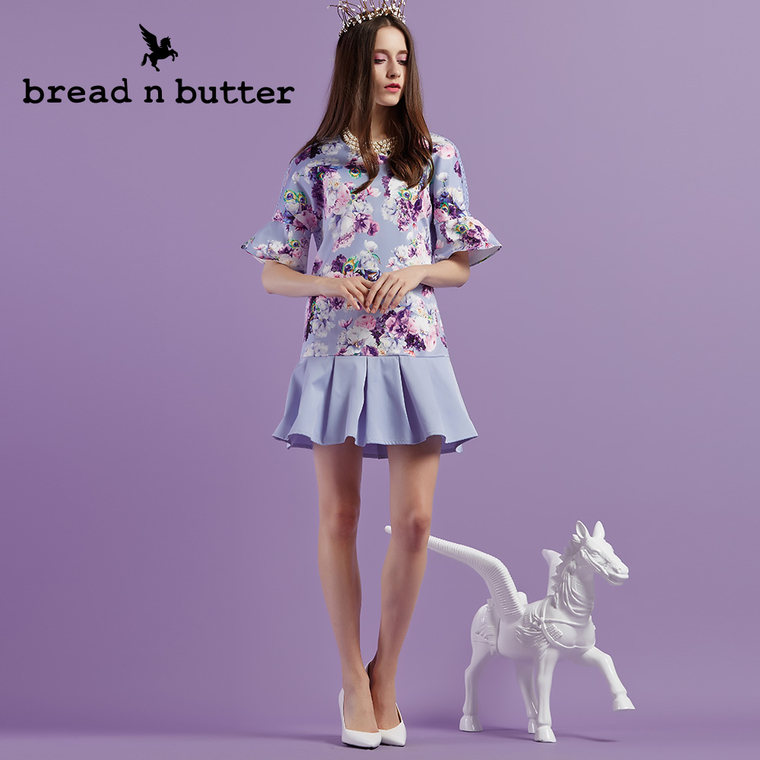 【新品首发】bread n butter面包黄油品牌女装短款喇叭袖连衣裙