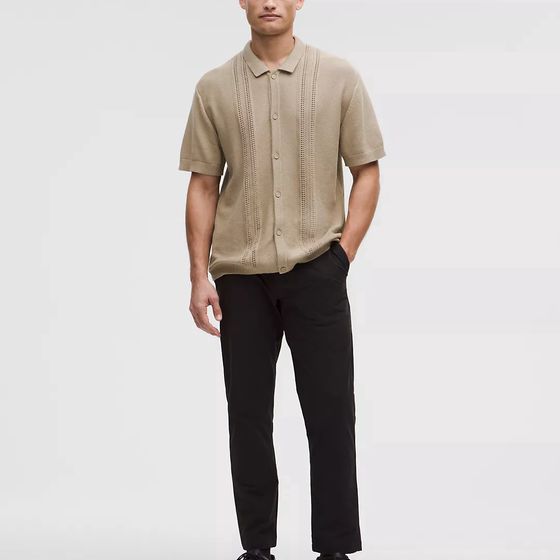 Sunshine Home Summer New Foreign Trade European and American Large Size Men's Lapel Twist Textured Short Sleeve Knitted Sweater Cardigan
Sunshine Home Summer New Foreign Trade European and American Large Size Men's Lapel Twist Textured Short Sleeve Knitted Sweater Cardigan
