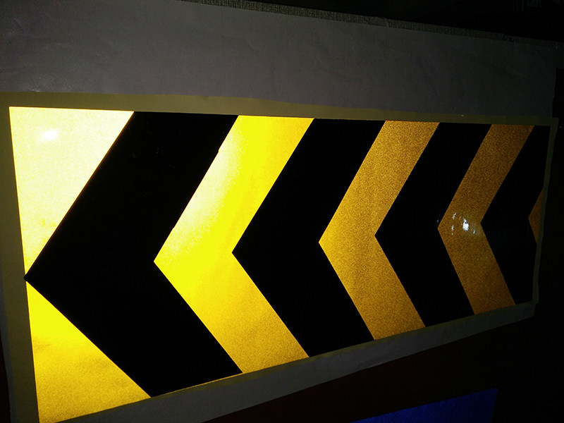 反光膜刻字交通标牌反光贴防撞条电脑刻字反光标志牌车身广告制作