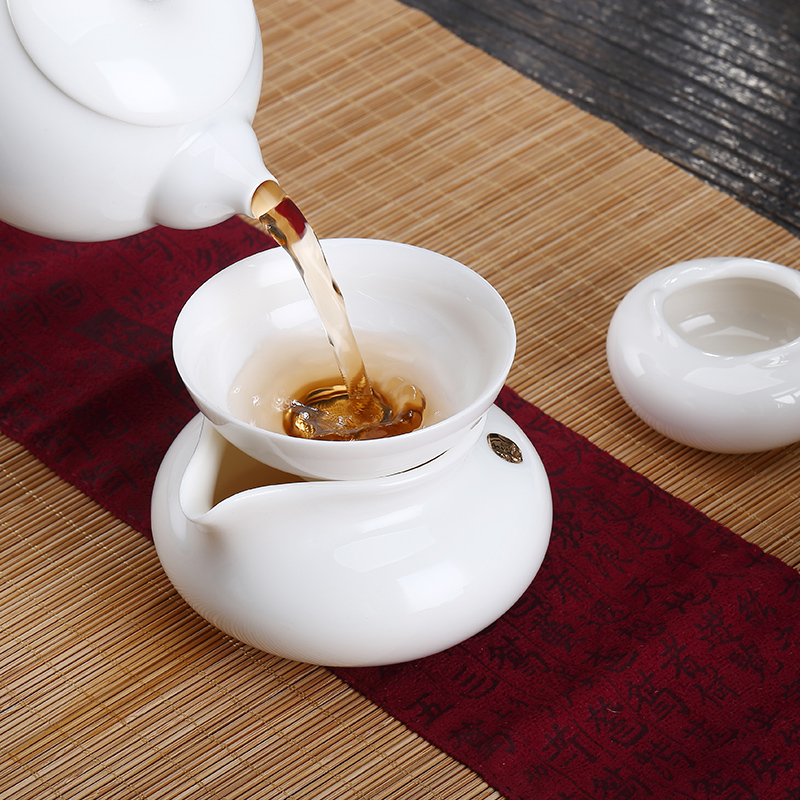 TaoMingTang suit dehua suet jade porcelain kung fu tea cups of a complete set of creative ceramic tea home