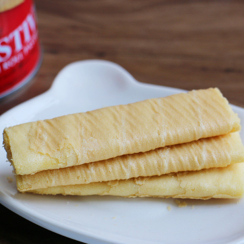 香港零食 melundo美伦多榴莲夹心酥夹心饼干休闲零食罐装258g0714