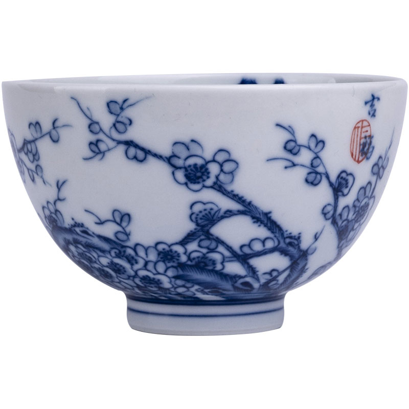 Santa teacups hand - made ceramic kungfu made inside and outside the poetic masters cup of jingdezhen blue and white cold name plum tea sample tea cup