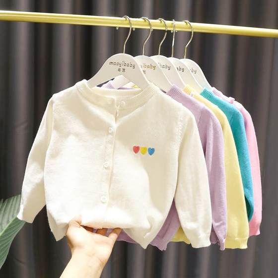 Children's knitted cardigan in spring and autumn baby embroidery love thin style boys and girls' outerwear long-sleeved sweater girls' coat
Children's knitted cardigan in spring and autumn baby embroidery love thin style boys and girls' outerwear long-sleeved sweater girls' coat