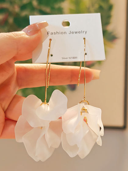 Zlomj Fresh Super Fairy Seaside Fashion Flowers Tassel 귀 매달려 기질 고급 여름 꽃 술 Tassel Earrings Women Zlomj Fresh Super Fairy Seaside Fashion Flowers Tassel 귀 매달려 기질 고급 여름 꽃 술 Tassel Earrings Women