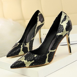 516-19 Europe and the United States to restore ancient ways with shallow mouth pointed sexy high-heeled shoes high heel