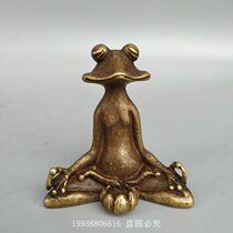 Antique antique old bronze miscellaneous collection antique old brass frog incense small ornaments old goods old objects