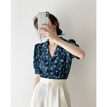 French gentle coat female spring retro port flavor suit collar design sense niche short sleeve short sleeve floral shirt women tide