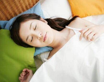 睡觉时头发摆放姿势大揭秘!你中招了吗?