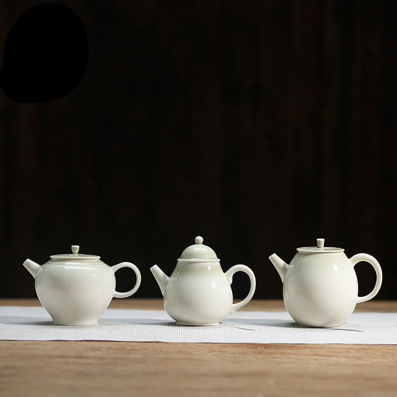 The Poly real boutique scene. Little teapot plant ash glaze ceramic single pot of jingdezhen kung fu tea set office home filtration