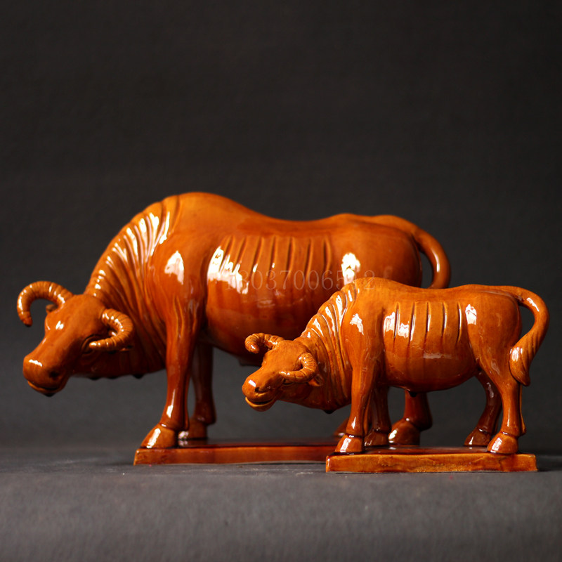 陶瓷牛摆件唐三彩饮水牛十二生肖牛客厅家居装饰品艺术品生肖摆件