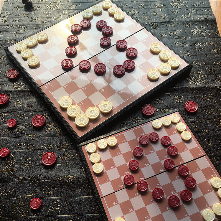 国际跳棋磁性折叠棋盘红白塑料大号棋子100格成人儿童益智游戏棋