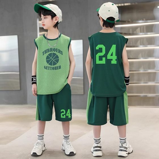 Boys' Summer Basketball Suit New Mid to Large Children's Sleeveless Tank Top Sports Quick Drying Clothes Two Piece Set for Children's Football Shirts Boys' Summer Basketball Suit New Mid to Large Children's Sleeveless Tank Top Sports Quick Drying Clothes Two Piece Set for Children's Football Shirts