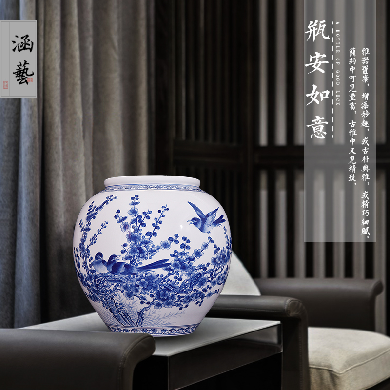 Jingdezhen ceramics hand - made of new Chinese style classic blue and white porcelain vase household adornment handicraft furnishing articles sitting room