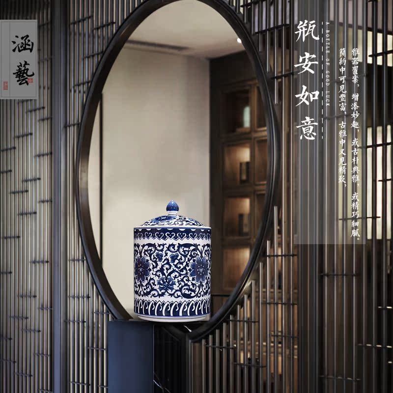 Jingdezhen ceramic hand - made archaize storage jar of pu 'er tea pot of blue and white porcelain vase furnishing articles flower arranging Chinese style living room