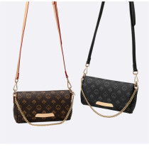 Hong Kong IT Girls Package Classic Handheld Dinner Bag Single Shoulder Fashion Clampdown Chain Bag Armband Purse