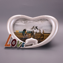 Rong Chaohai Day Photo Frame Cold Porcelain Painted Desktop Heart-shaped Platform 7-inch Mongolian Elements Creative Modern Decoration