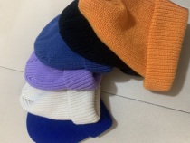 Korean style woolen caps are both flexible