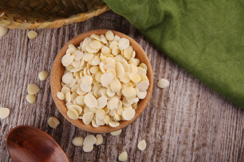 0g光中杏脱皮杏仁干生杏仁片去皮杏仁打露露原料