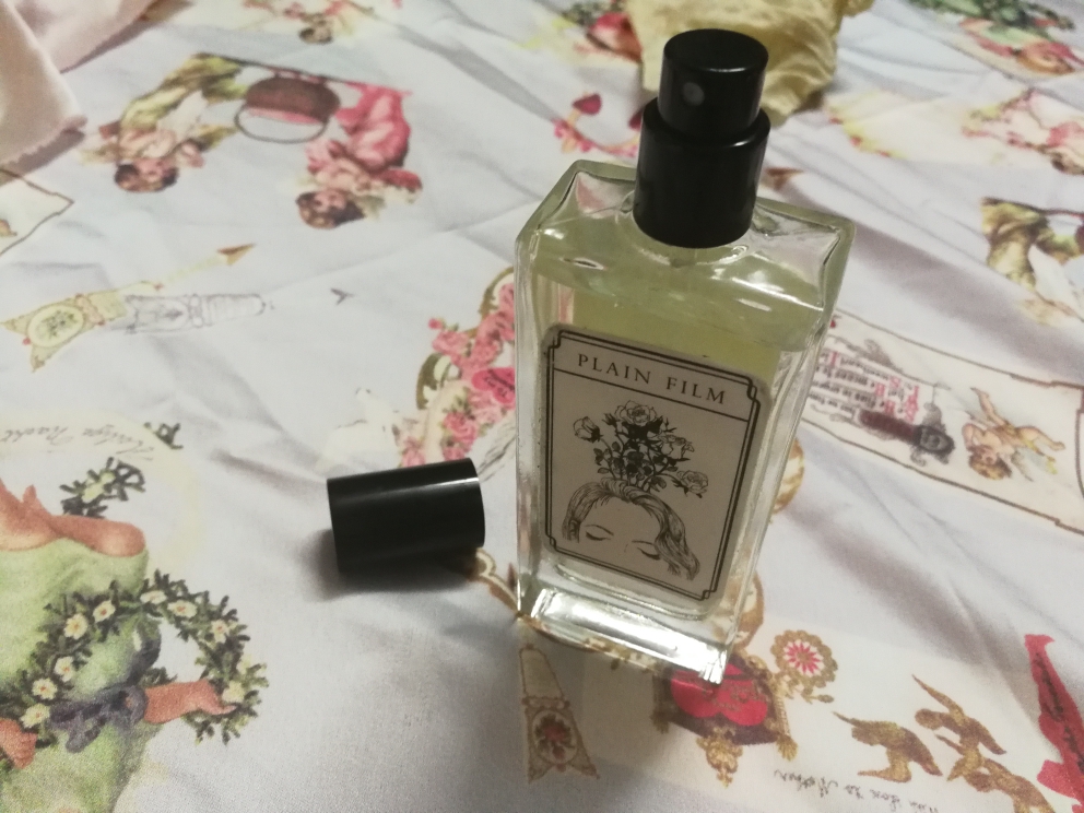 尼泊法国夏季女士淡香水是正规厂商生产的吗?效果好吗?亲自使用后评测,第8张 尼泊法国夏季女士淡香水是正规厂商生产的吗?效果好吗?亲自使用后评测,第8张