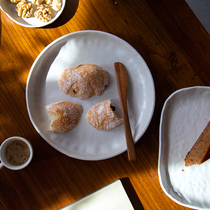 Miyake Family original handmade Japanese coarse pottery tableware Simple household fruit plate dining utensils art retro pottery tableware plate