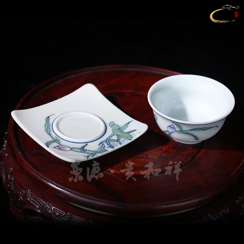 And auspicious suit hand - made cups tea cup with a cup of tea cup jingdezhen manual single CPU master CPU