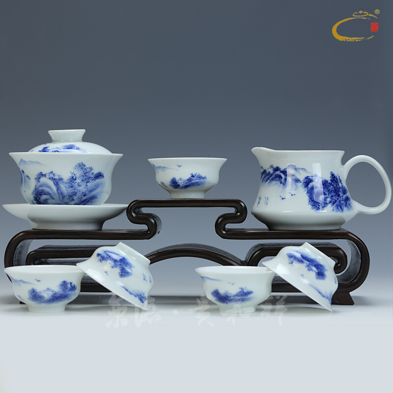 And auspicious jingdezhen hand - made high temperature ceramic kung fu tea set gift set a complete set of fog gourd tureen group