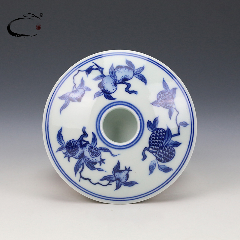 Jingdezhen blue and white tea pot and auspicious full checking ceramic POTS awake scattered receives receives gift box packaging