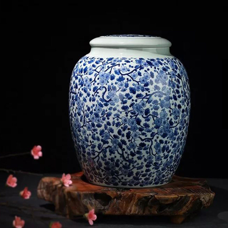 And auspicious jingdezhen blue And white porcelain fu And caddy fixings hand - made ceramic POTS awake honeypots tea packaging gift box