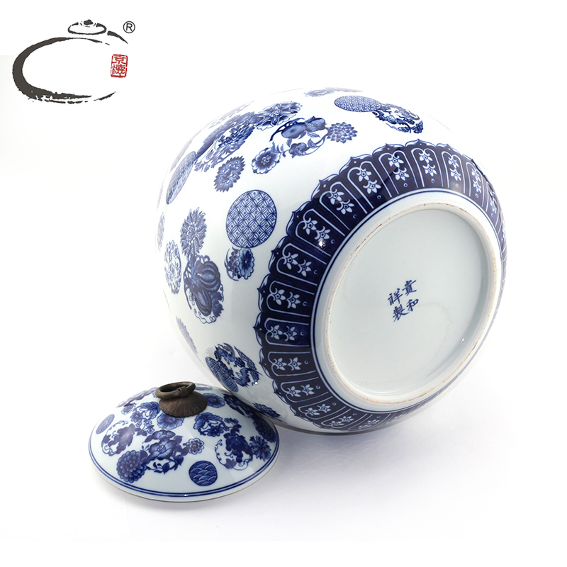 And auspicious jingdezhen blue And white spends caddy fixings hand - made ceramic all hand large gifts tea boxes