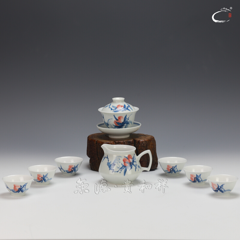 And auspicious jingdezhen hand - made high temperature ceramic kung fu tea set gift of a complete set of longevity fruit best tureen group