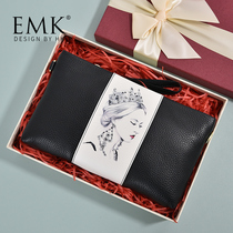 Leather middle-aged Mothers Day gift to mother-in-law birthday gift practical hand bag female atmospheric bag