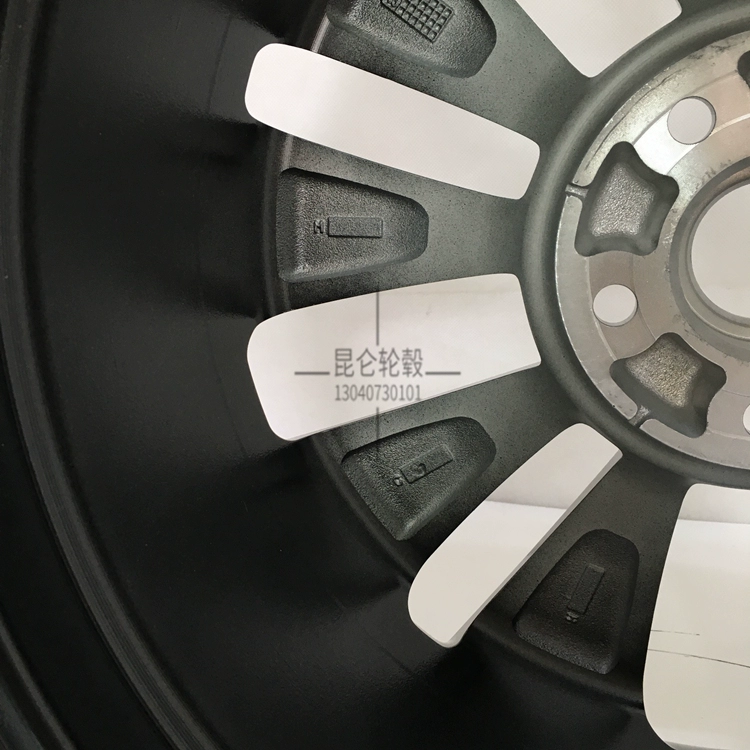 Kia K5 xe bánh xe tuổi bánh xe nhôm vòng thép để gửi hub cap