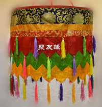 The new Tibetan Buddhist Buddhist temple is decorated with eight treasure umbrella sky shed treasure building victory building