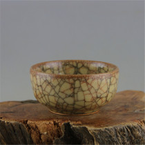 Song Guanyao Gold wire iron wire ice crack glaze Arhat bowl made of old imitation Song Dynasty ancient porcelain Handmade porcelain antique antique collection