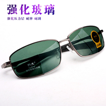 Glass sunglasses mens square frame personality reinforced lenses 2019 trend new army green toad driving sunglasses