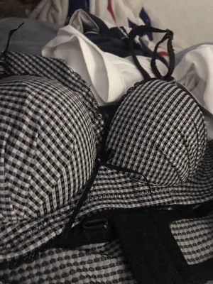 内衣质量不错,挺好的,发货非常快,昨天买的今天到,赞赞赞赞+,祝店家阖家欢乐哈哈 内衣质量不错,挺好的,发货非常快,昨天买的今天到,赞赞赞赞+,祝店家阖家欢乐哈哈