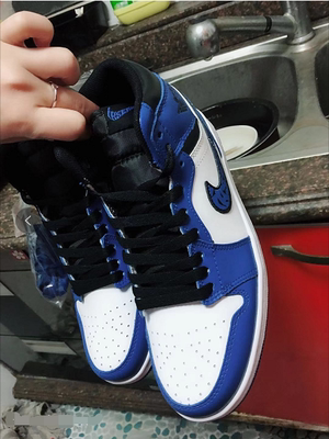 做工没的说，脚感舒适