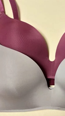 下雨天内衣不够穿了，物流很快，面料很柔和，手感也不错，款式很喜欢，满意哦